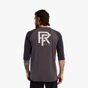 RACE FACE - COMMIT 3/4 SLEEVE TECH TOP- CHARCOAL